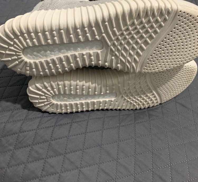 Yeezy Boost 750 Og