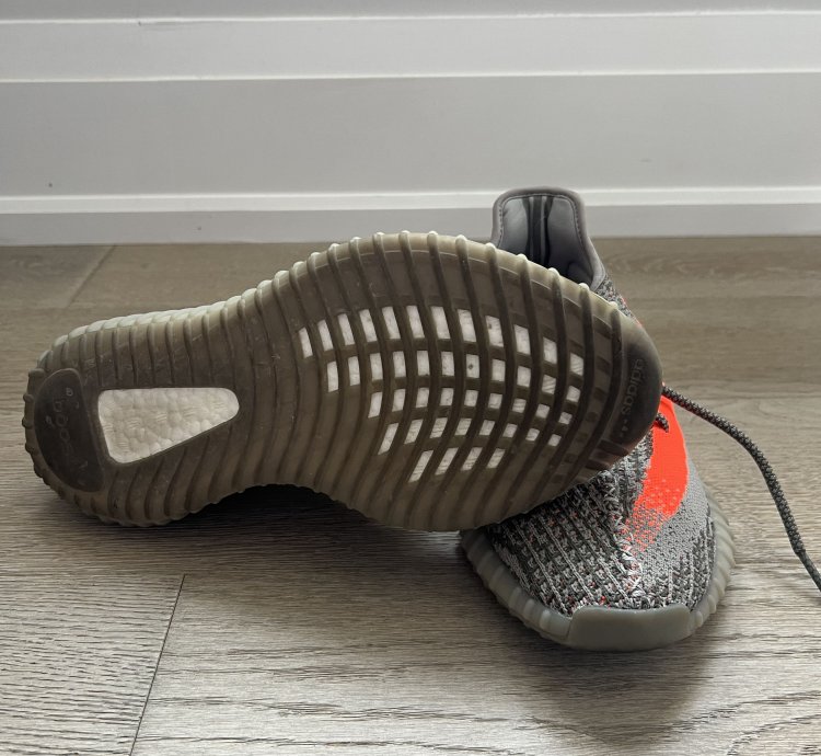 Yeezy Bost 350 V2