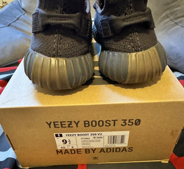 Yeezy Cinder 350 V2