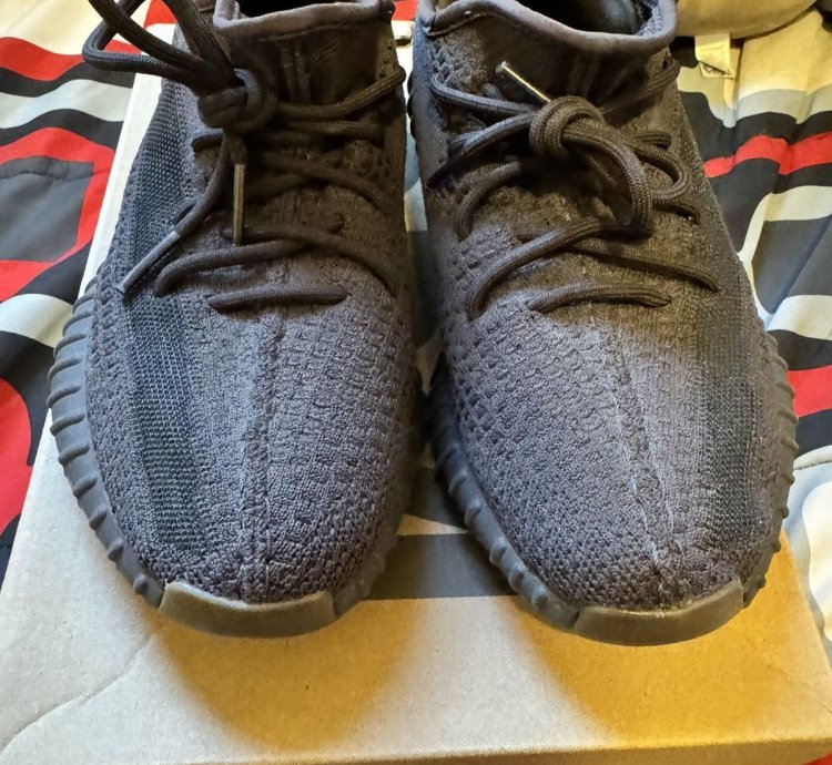 Yeezy Cinder 350 V2