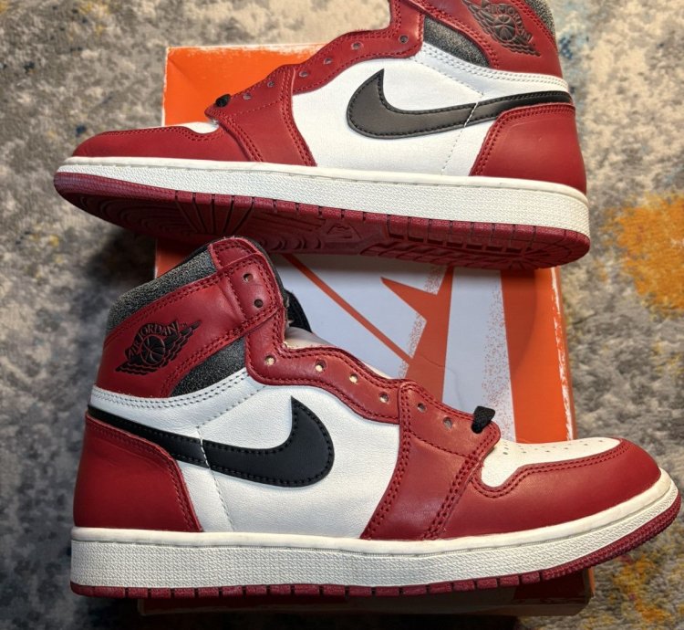 Air Jordan 1 Lost And Found Size 9 5
