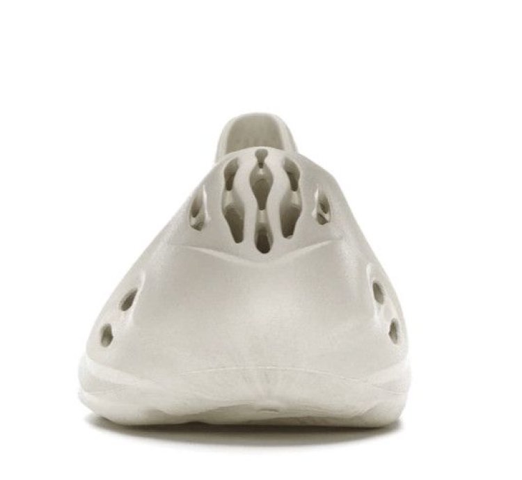 Yeezy Foam Rnnr Sand