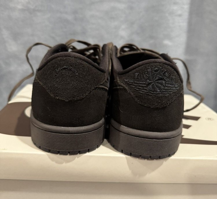 Air Jordan 1 Low