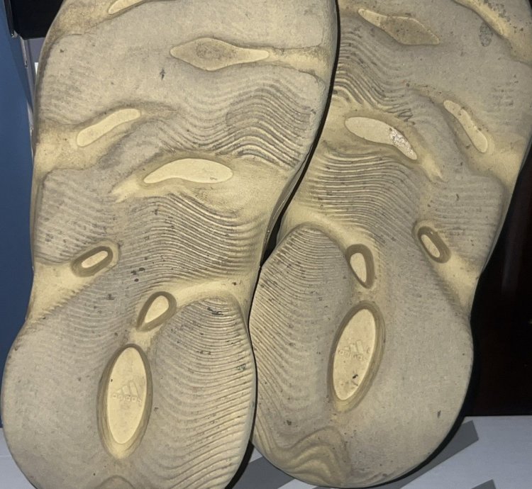 Yeezy Foam Runner