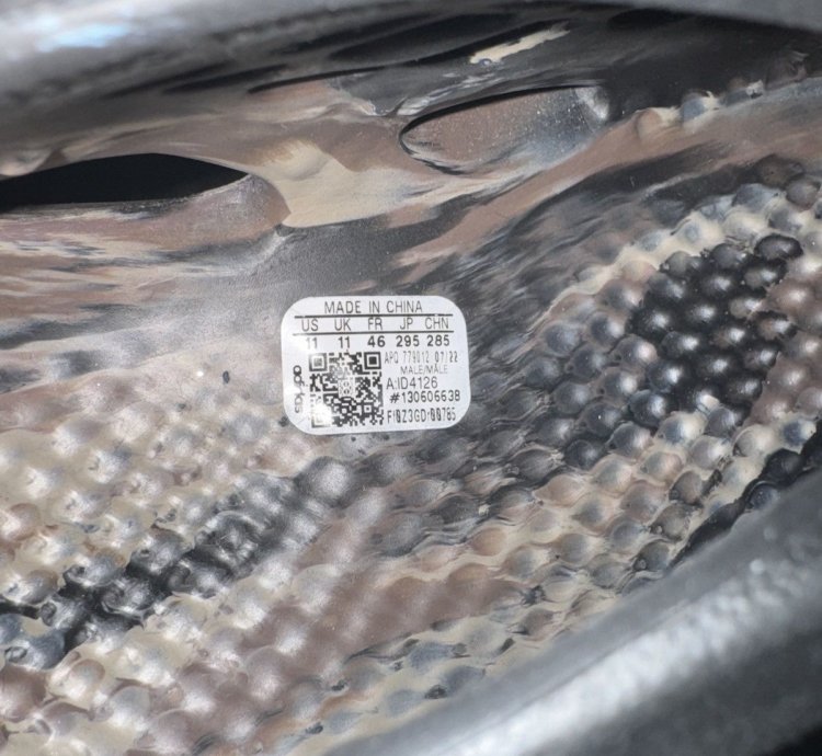 Yeezy Foam Runner Mx Cinder