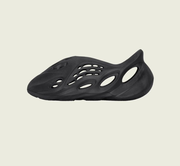 Yeezy Foam Runner Onyx