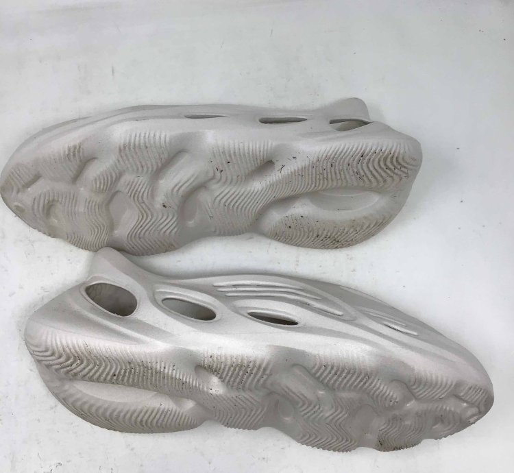 Yeezy Foam Runner Sand