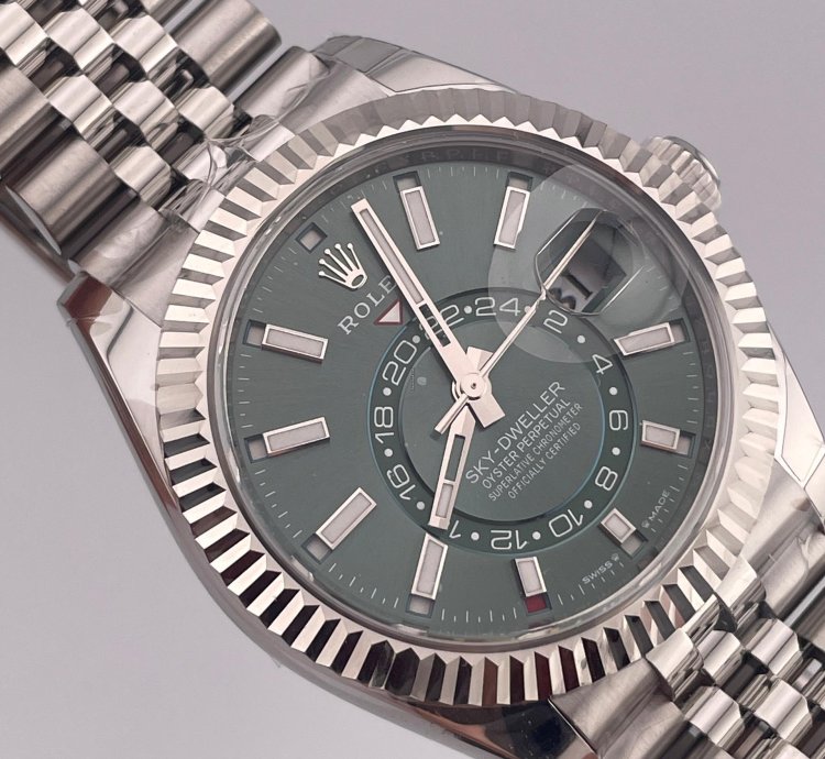 Rolex Sky-dweller 42mm Green Dial