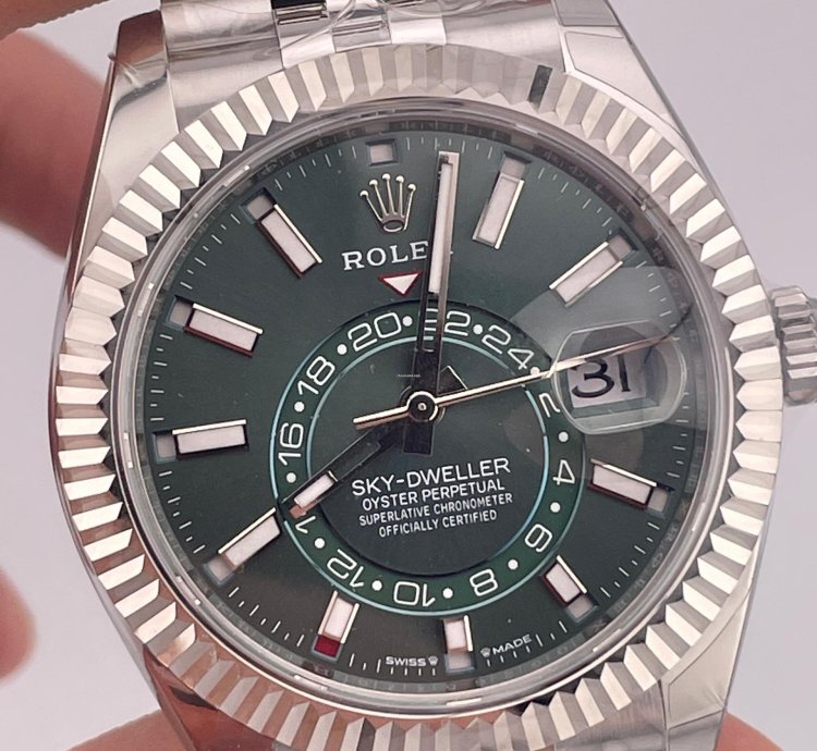 Rolex Sky-dweller 42mm Green Dial