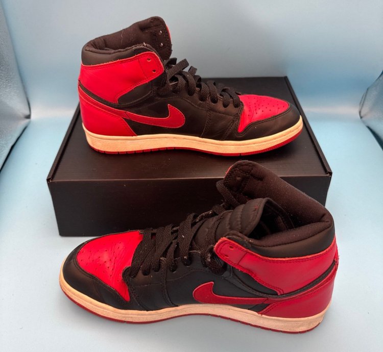 Air Jordan 1 Retro 2001 Bred M8 W9 5