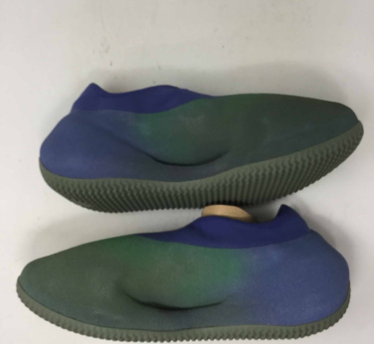 Yeezy Knit Runner Faded Azure