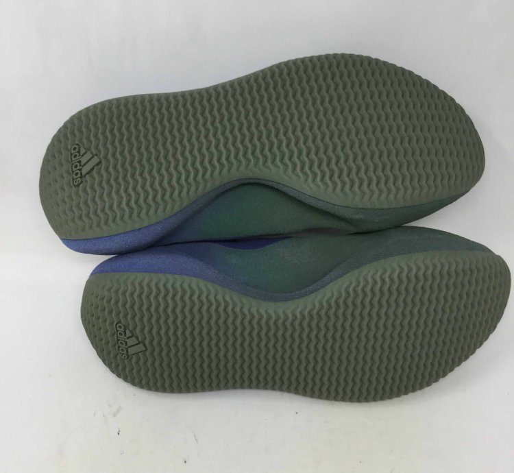 Yeezy Knit Runner Faded Azure