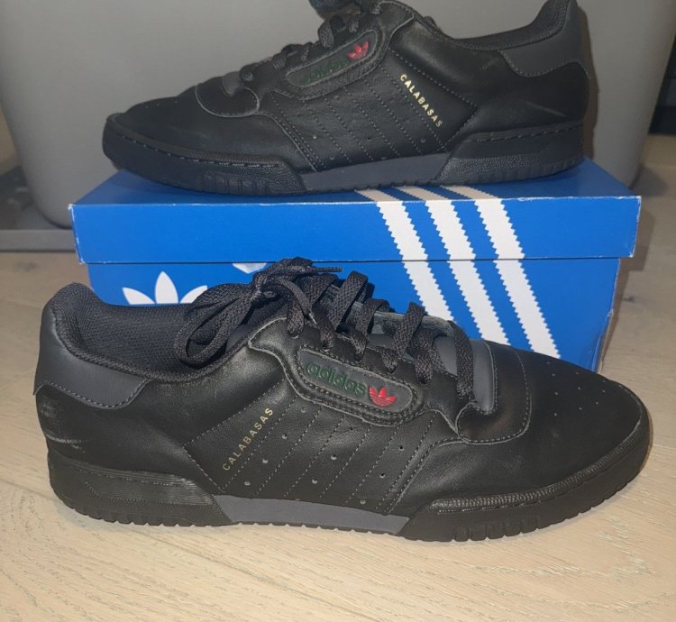 Yeezy Powerphase Cg6420