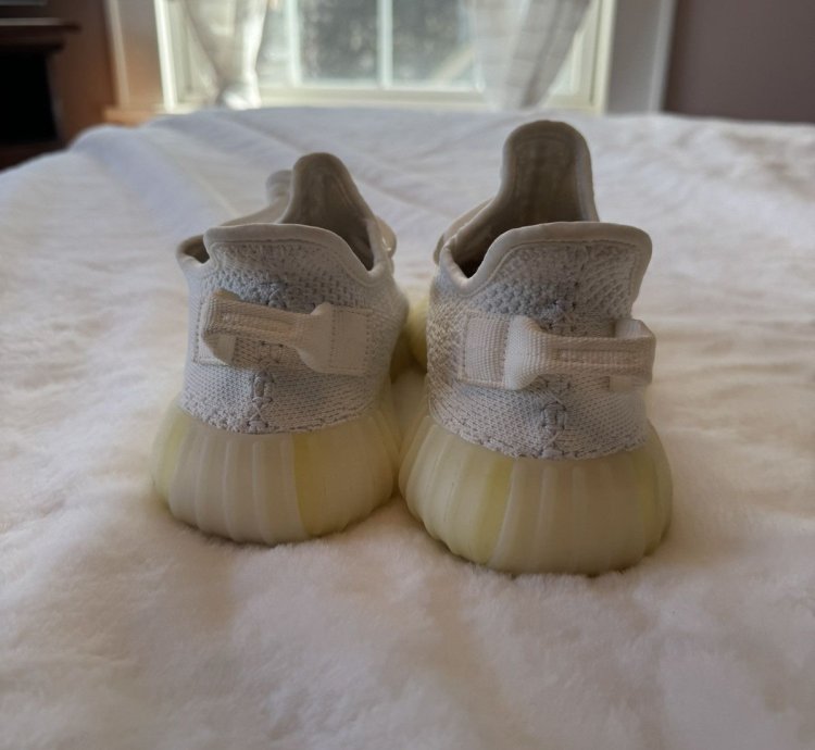 Yeezy Triple Whites