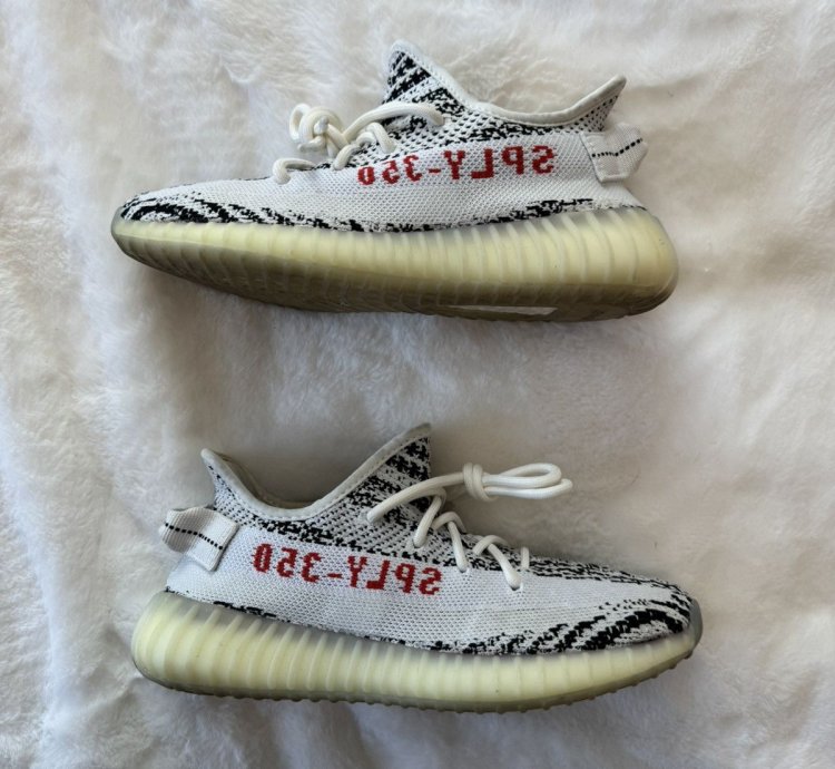 Yeezy V2 Zebras