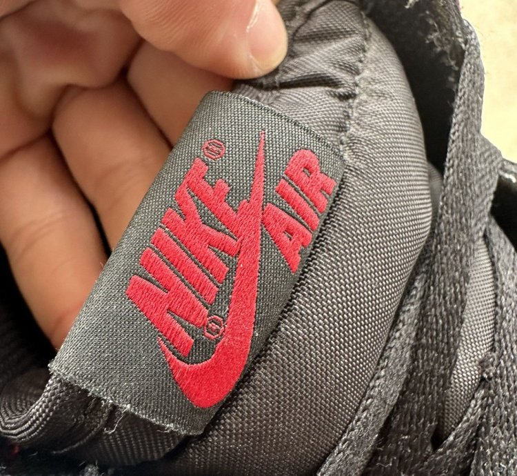 Air Jordan 1 Retro High Bred Banned 2016 Size 10 5