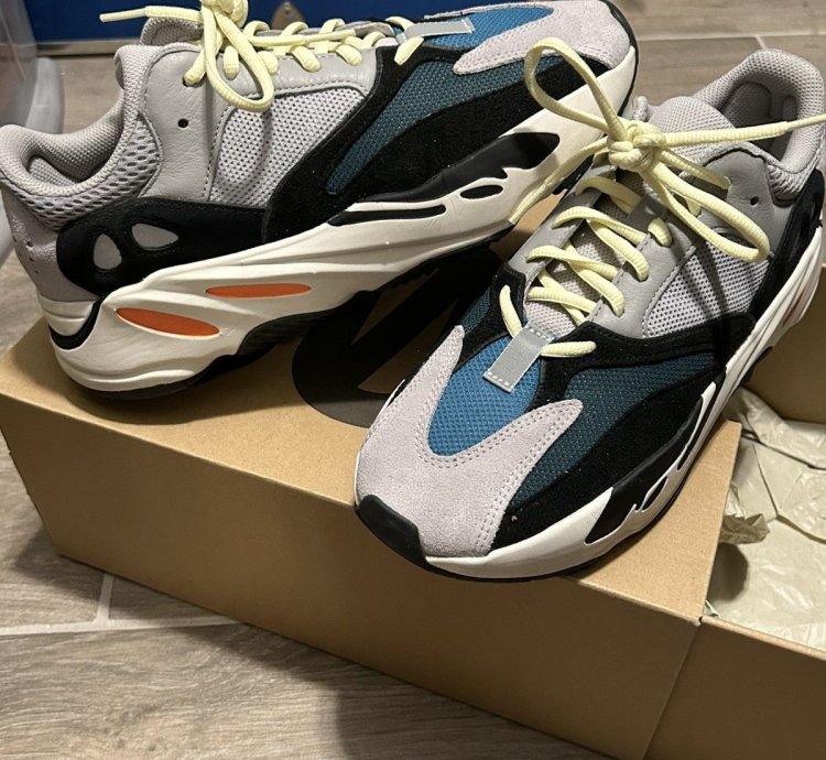 Yeezy Waverunner
