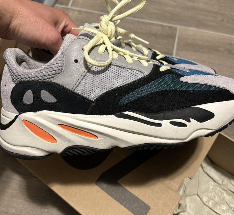 Yeezy Waverunner