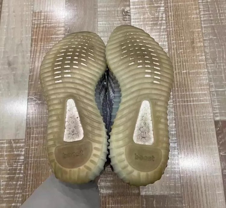 Yeezy Zebra 350 Sneakers With Box-yf