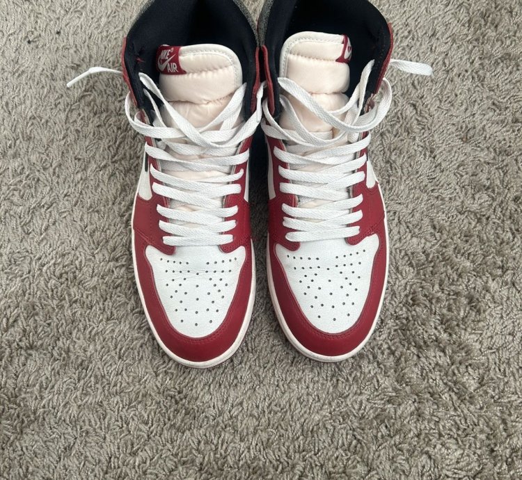 Air Jordan 1 Retro High Og Chicago Lost Found