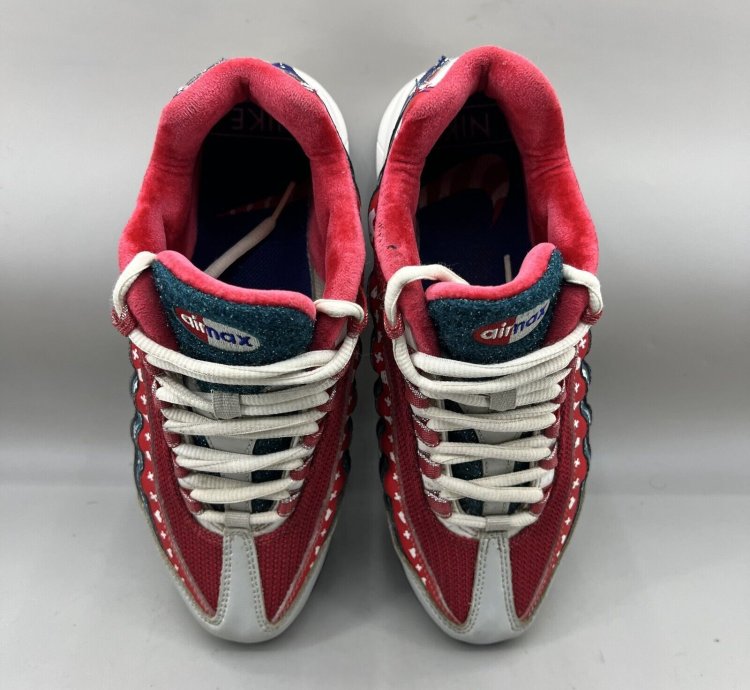 Youth 6 Women 7 5 - Nike Air Max 95 Christmas Sweater