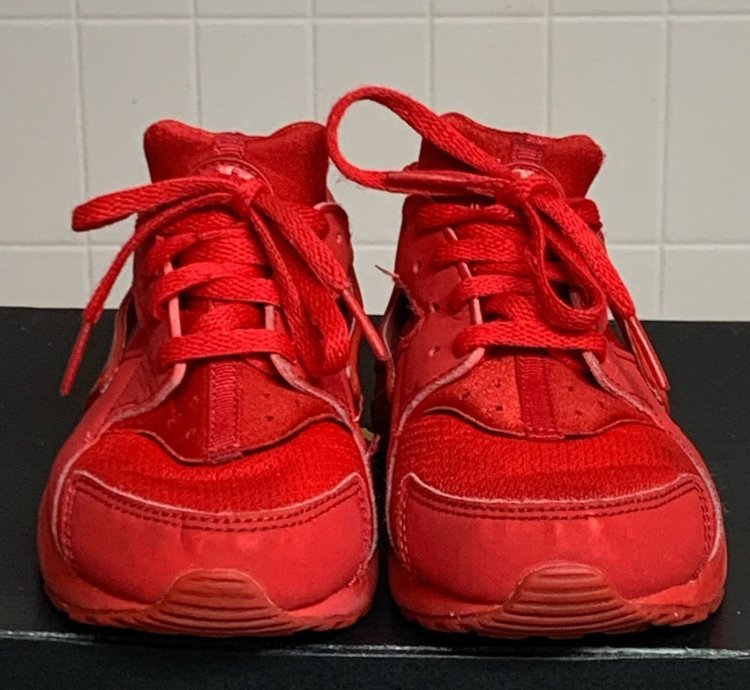 Youth Nike Air Huarache Run Triple Red Shoes Size 13c Nice
