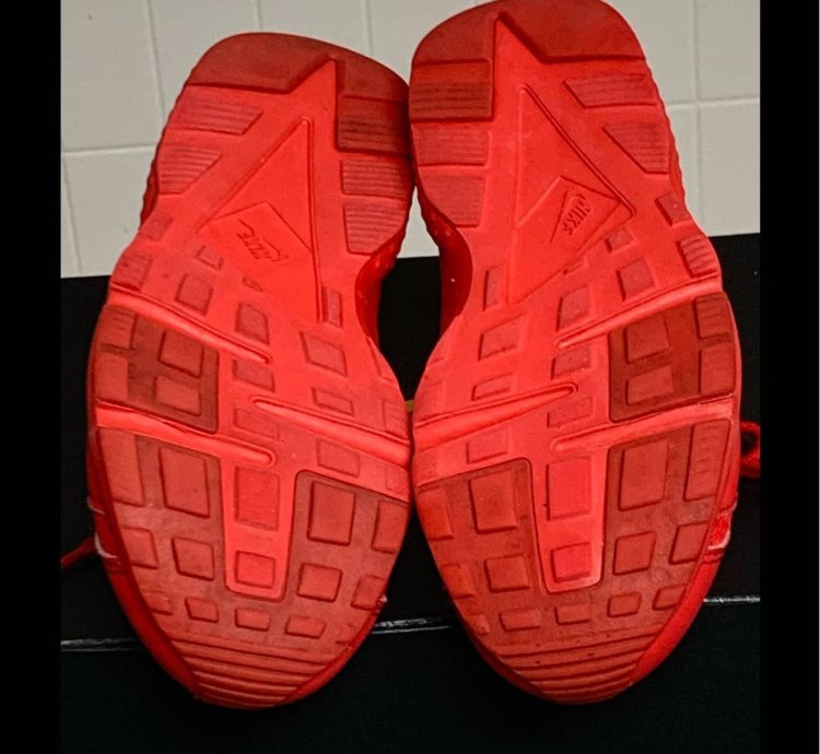 Youth Nike Air Huarache Run Triple Red Shoes Size 13c Nice