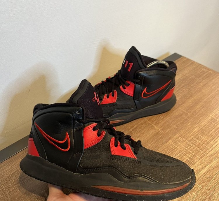 Youth Nike Kyrie 8 Infinity gs Size 6y Women 6 5 Shoes