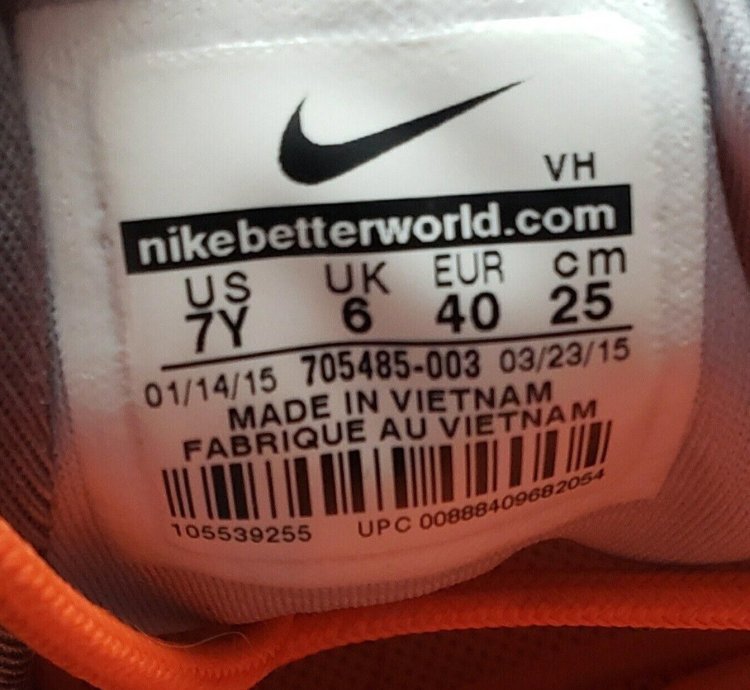 Youth Nike Roshe One Flight Gray Athletic Shoes Size 7y