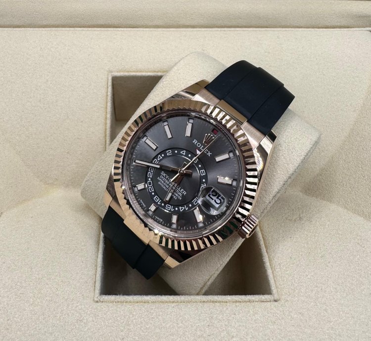 Rolex Sky-dweller 42mm Rose Gold Dark Rhodium Dial Oysterflex 326235