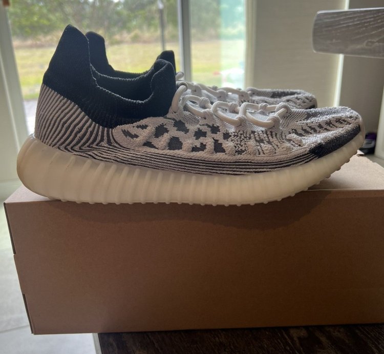 Yzy 350 V2 Cmpct