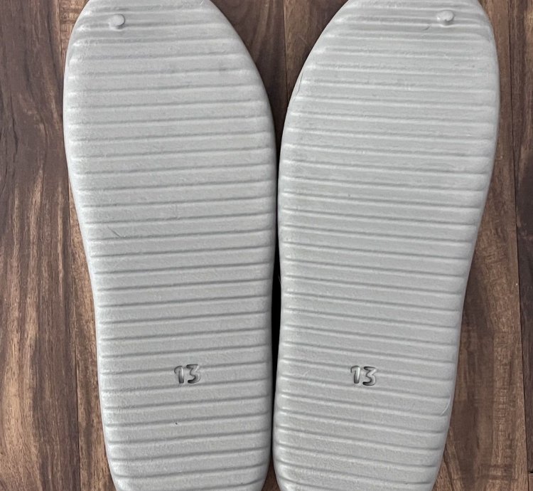 Yzy Sl-01 Slide
