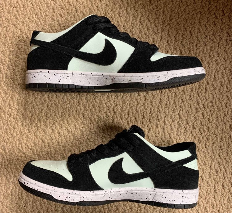 Zoom Dunk Low Pro Sb Barely Green