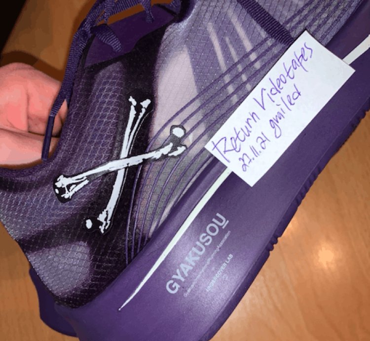 Zoom Fly Gyakusou