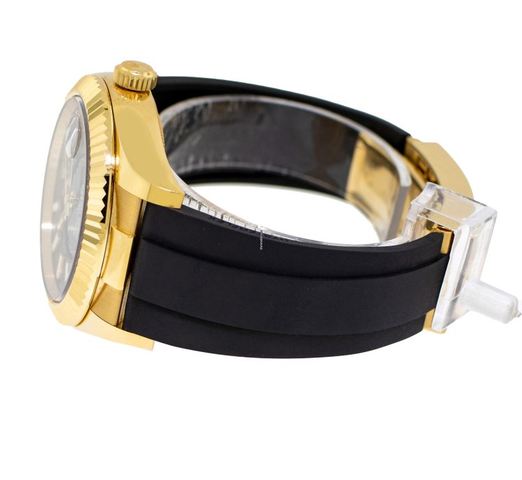 Rolex Sky-dweller 42mm Yellow Gold Black Index Dial Fluted Bezel 326238