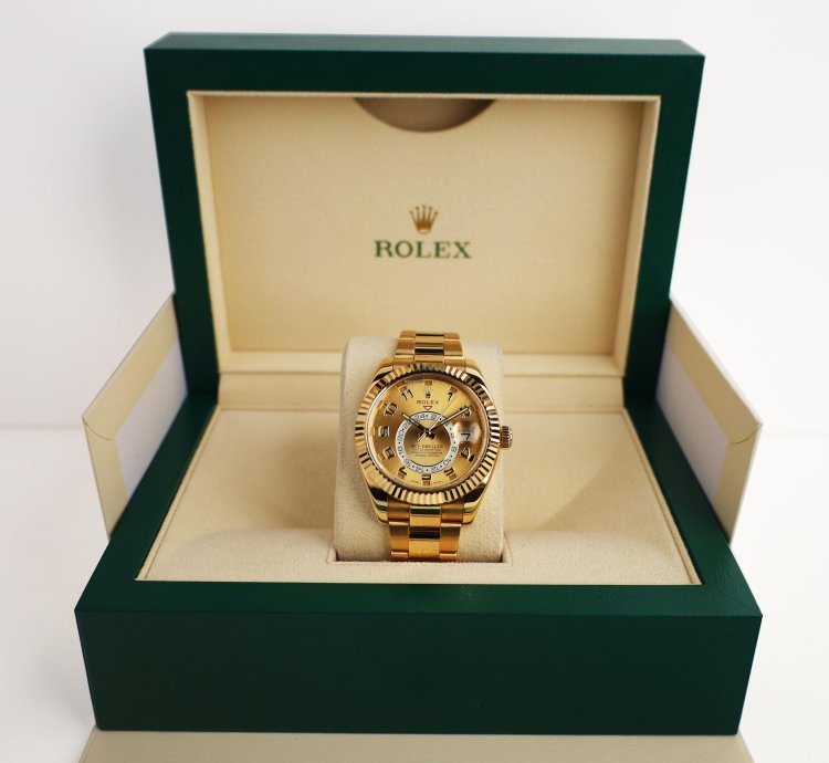 Rolex Sky-dweller 42mm Yellow Gold Fluted Bezel Champagne Arabic Dial 326938