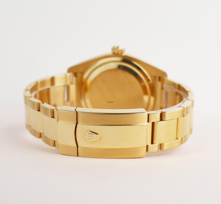 Rolex Sky-dweller 42mm Yellow Gold Fluted Bezel Champagne Arabic Dial 326938