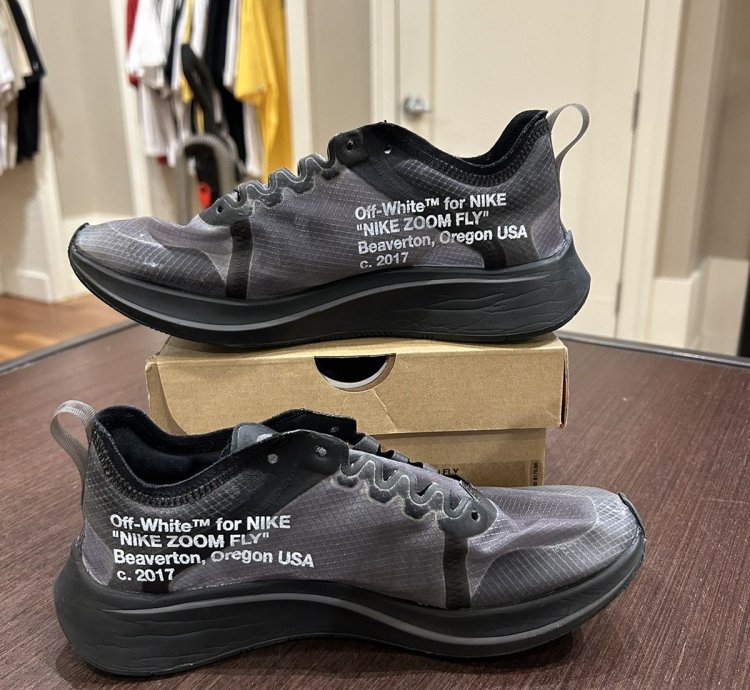 Zoom Fly Off White Black Silver