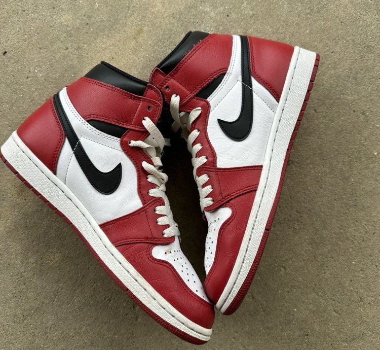 Air Jordan 1 Retro Og Chicago 2015 Size 8 5