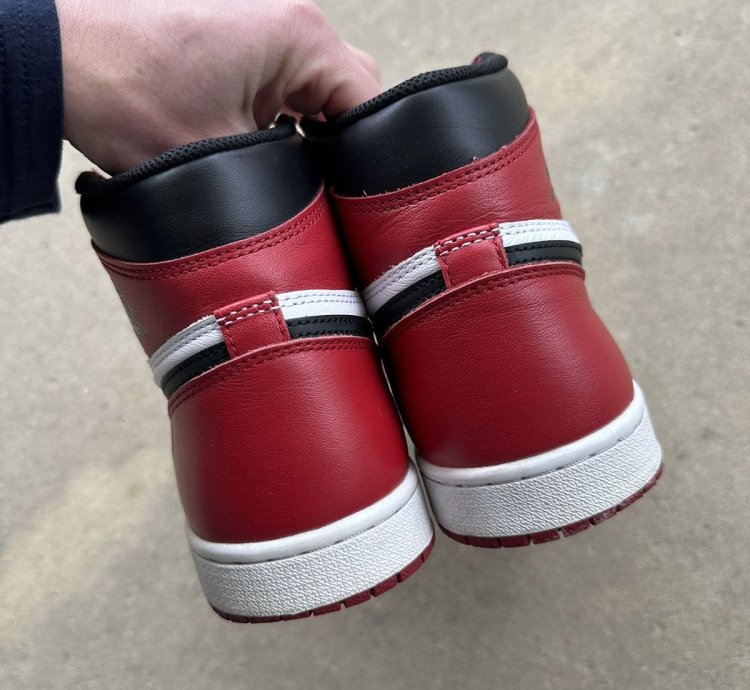 Air Jordan 1 Retro Og Chicago 2015 Size 8 5