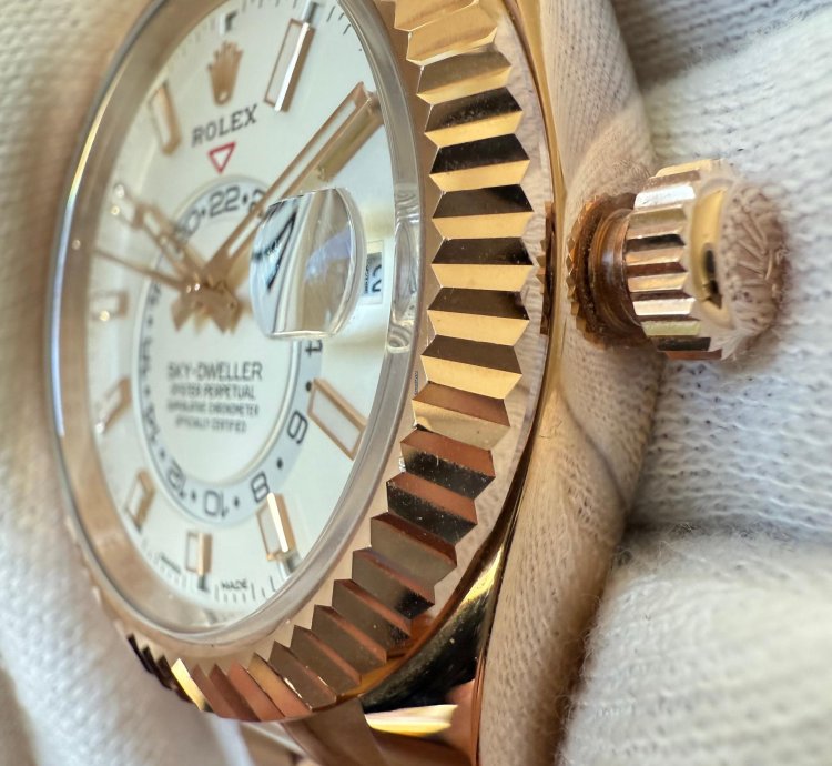 Rolex Sky-dweller Aus Sammlung Mit 2 Zus Tzlichen Bandelementen