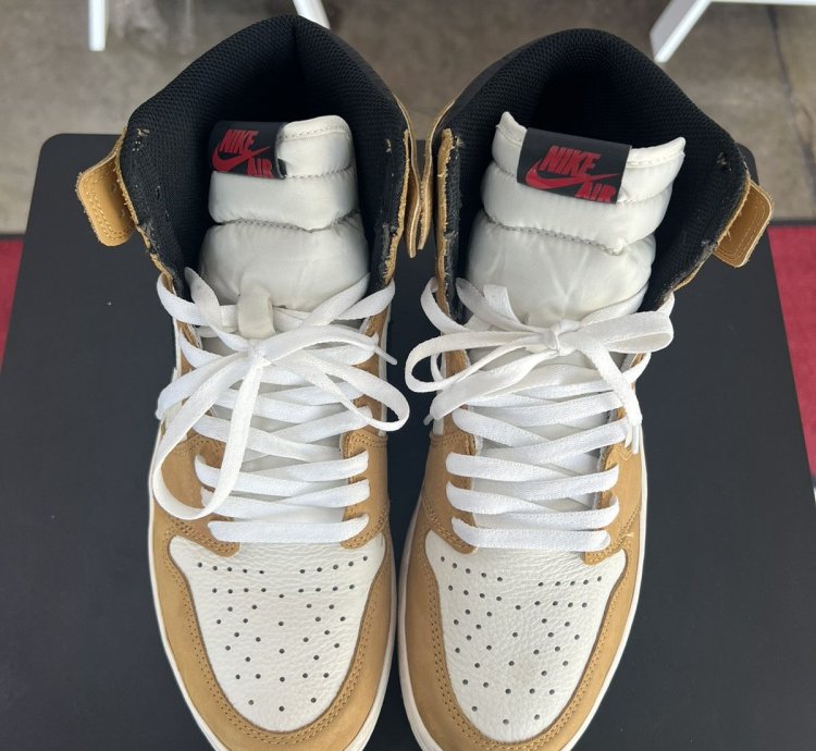 Air Jordan 1 Roty Rookie Of The Year Sz 11