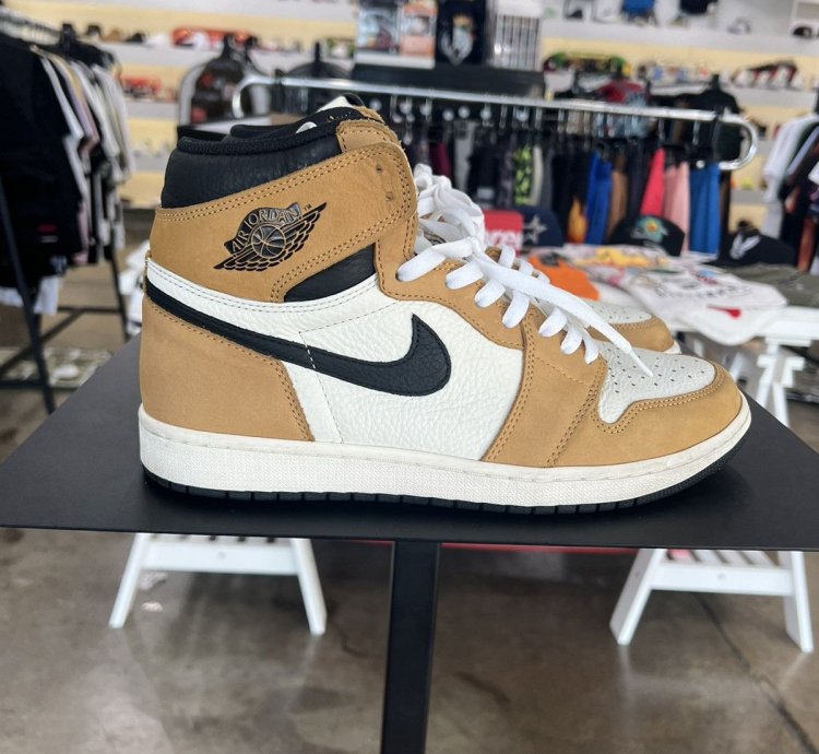 Air Jordan 1 Roty Rookie Of The Year Sz 11