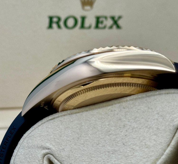 Rolex Sky-dweller Black Dial Oyster Flex