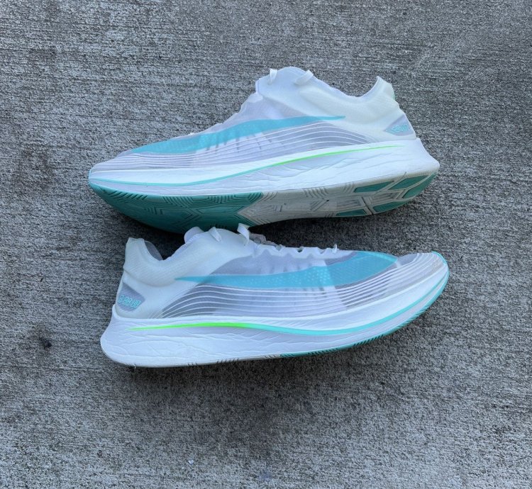 Zoom Fly Sp London