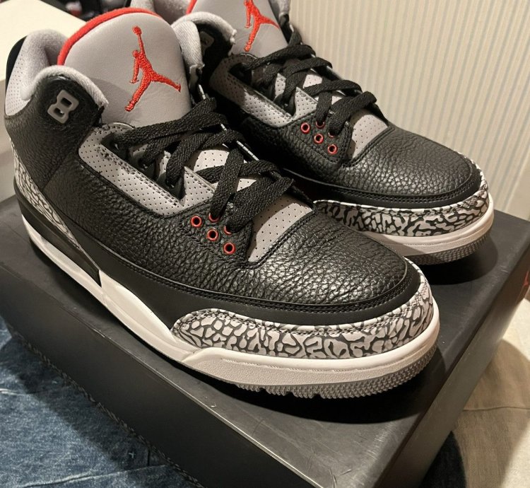 Air Jordan 3 Black Cement 2018 Size 11 5