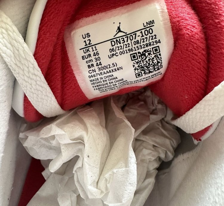 Air Jordan 3 Retro White Cement
