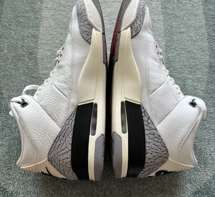 Air Jordan 3 Retro White Cement