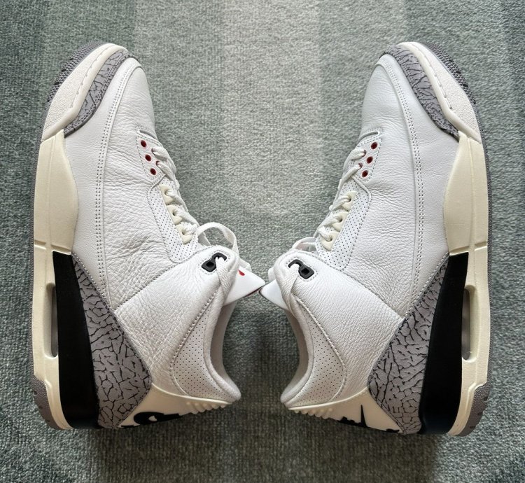 Air Jordan 3 Retro White Cement