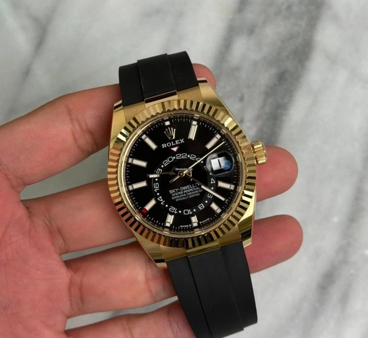 Rolex Sky-dweller Black Oysterflex Bnib 2024